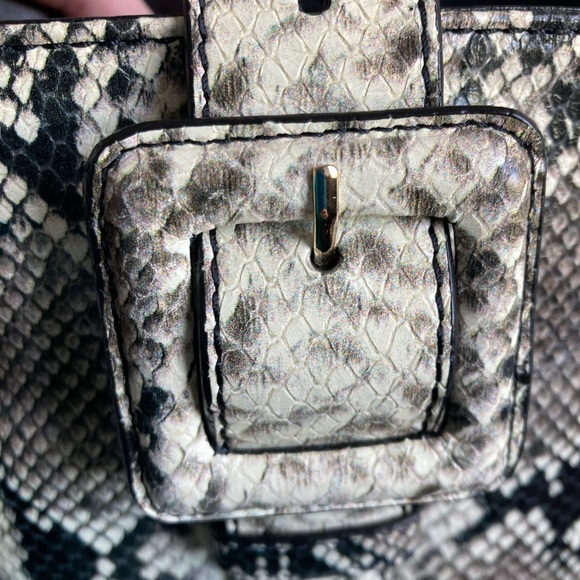 Brahmin snakeskin purse… - Picture 3 of 10